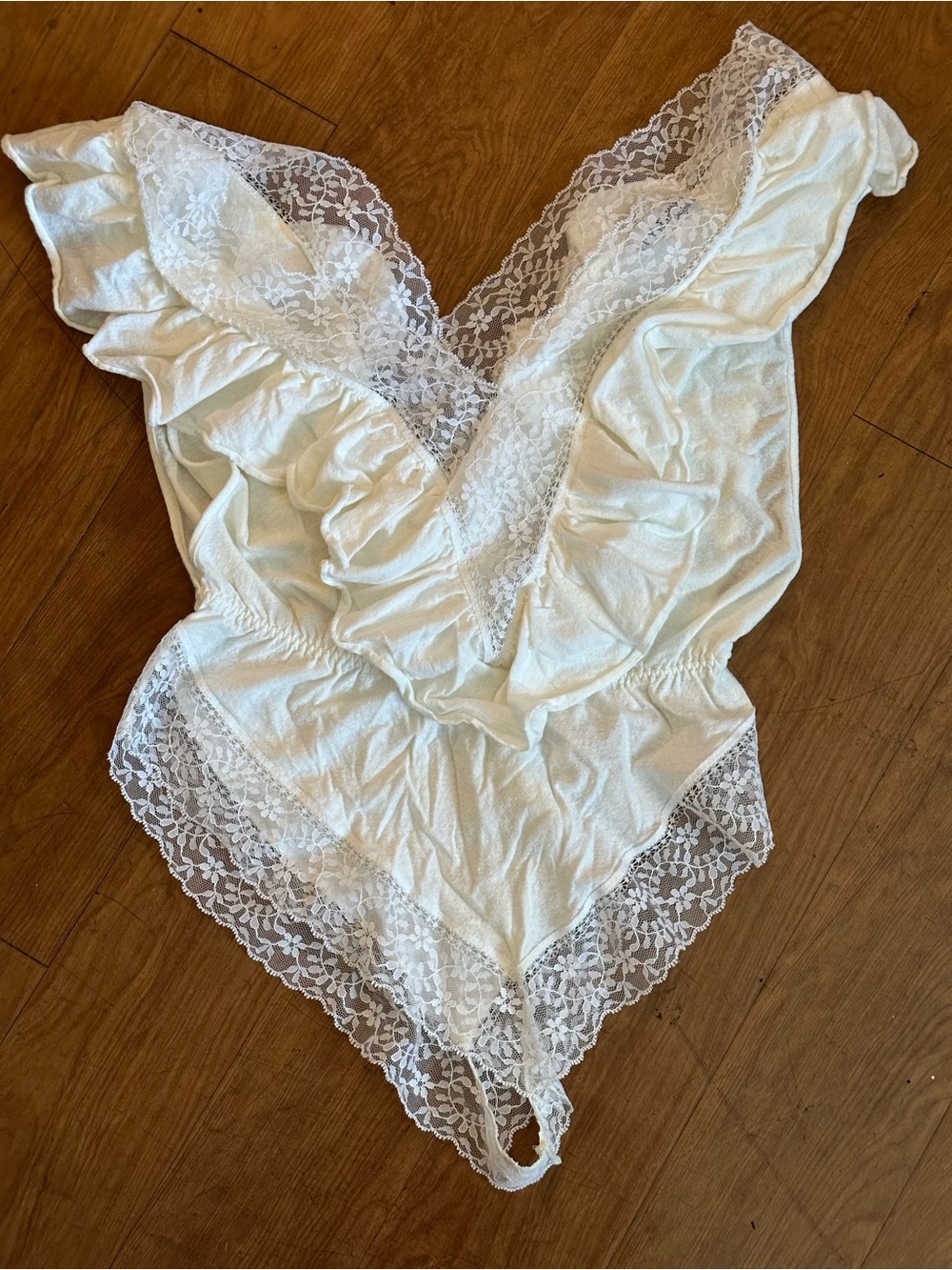 80’s original  White Cotton lace Body Suit Small